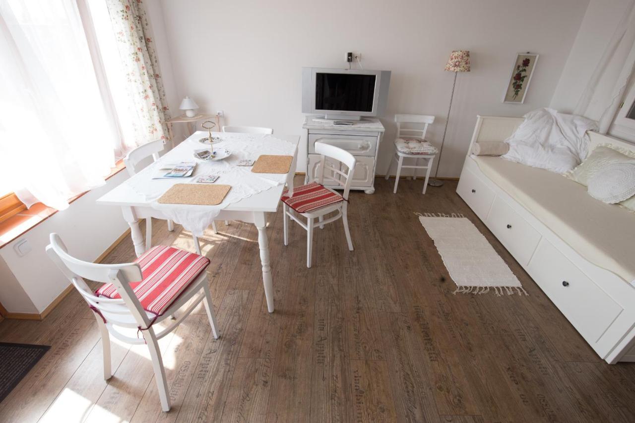 Bacchus Apartman - Borbarlang, Badacsony Badacsonytomaj Zewnętrze zdjęcie