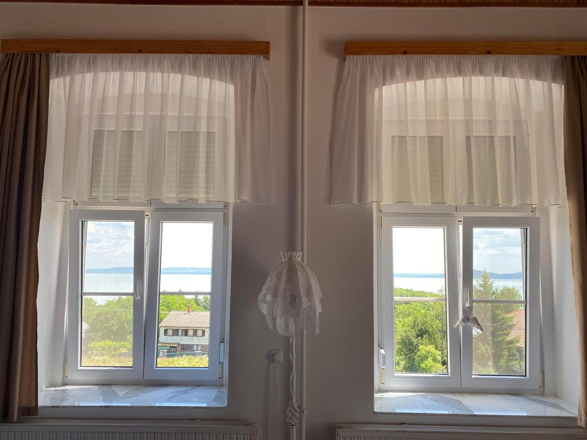 Bacchus Apartman - Borbarlang, Badacsony Badacsonytomaj Zewnętrze zdjęcie