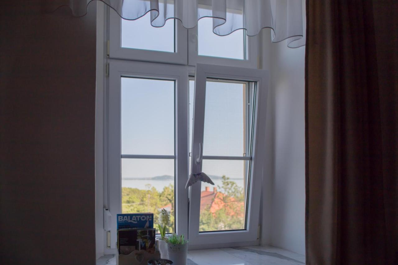 Bacchus Apartman - Borbarlang, Badacsony Badacsonytomaj Zewnętrze zdjęcie